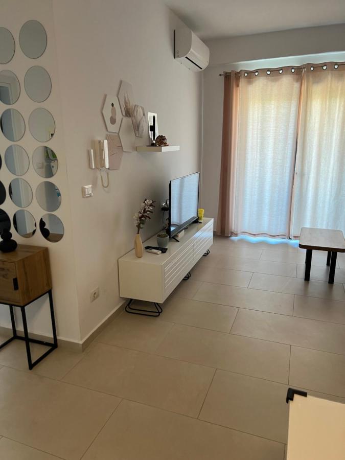 Apartment Artemis Himare Exteriör bild